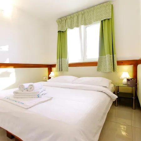 Apartman Center 4+1 Id 720 Apartment *