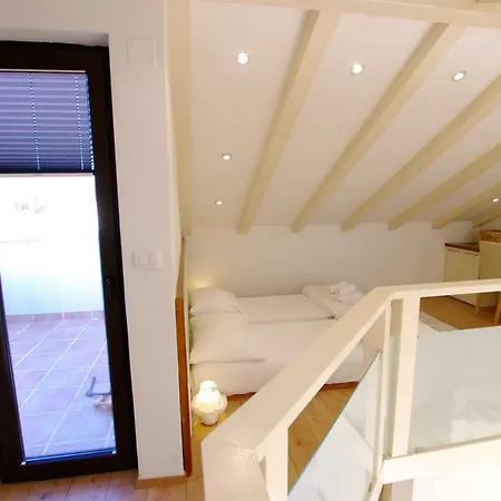Apartment Apartman Center 4+1 Id 720