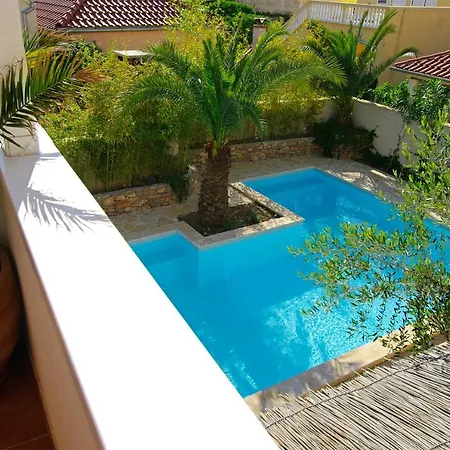 Apartman Center 4+1 Id 720 Apartment Murter
