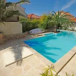 New- With Sauna&jacuzzi 720 Apartment Murter