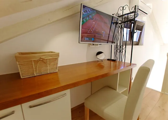 Apartamento New- With Sauna&jacuzzi 720 Murter